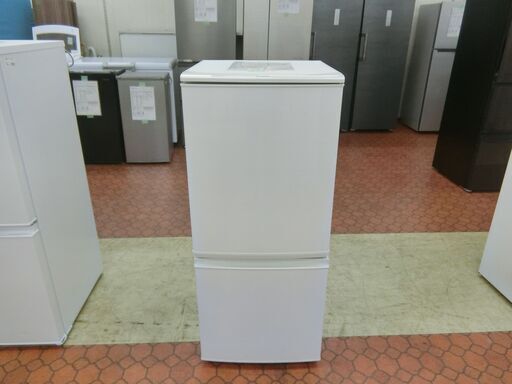 ID 018988　冷蔵庫２ドア　137L　シャープ　２０１６年　SJ-D14C