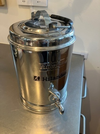 【美品】ハイランダー ステンレスウォータージャグ 2.5L