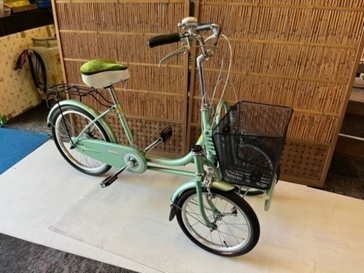 美品！お年寄り3輪　前2輪ブリヂストン