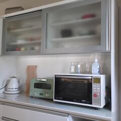 キッチンボード　食器棚　