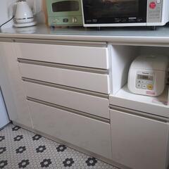 最終値下げ！キッチンボード 食器棚