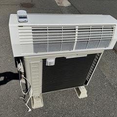 HITACHI 2019年製 2.2kw ルームエアコン 白くまくん RAS-AJ22J 0509-20