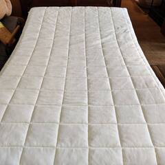 【美品】エアウィーヴ 四季布団　セミダブル シーツ付き 期間限定 幸田町大感謝祭】エアウィーヴ マットレス 四季布団