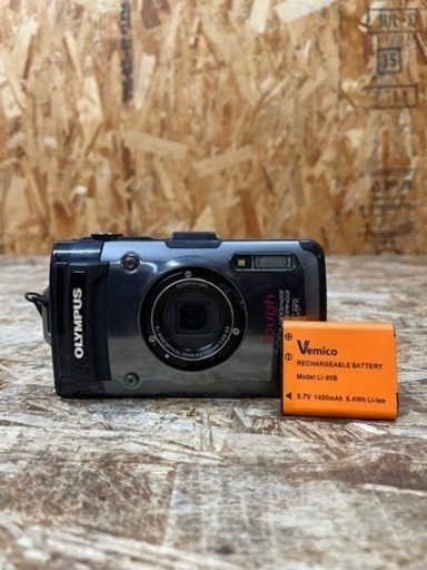 (6263) OLYMPUS TOUGH TG-1 現状品 デジタルカメラ 新品バッテリー オリンパス zoom4.5-18.0mm F2.0 12MEGAPIXEL