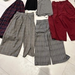 ズボン　スカート　今日購入の方は500円