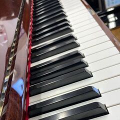 夏のクリアランスセール！人気NO.1ピアノ！ヤマハ　W106　￥568,000-が！！