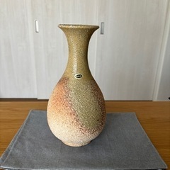 信楽焼　花瓶
