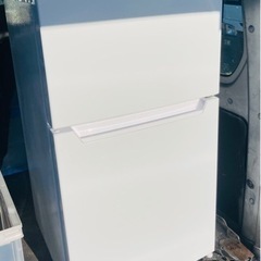 【美品】2ドア冷蔵庫 87L 2023年製YRZ-CO9H1