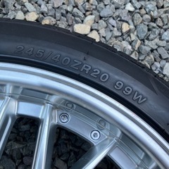 アルファード　245/40r20