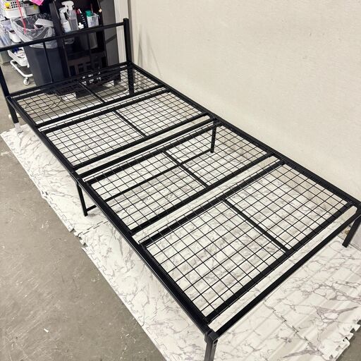 17594   シングルパイプベッドフレーム   ◆大阪市内・東大阪市他 6,000円以上ご購入で無料配達いたします！◆ ※京都・高槻・枚方方面◆神戸・西宮・尼崎方面◆生駒方面、大阪南部方面　それぞれ条件付き無料配送あり！