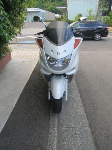 ヤマハ　マジェスティ250C(SG03J)　実働中古車　純正スタイル　バッテリーフル充電済　人気の5連メーター　ナンバー登録書類有り ヤマハ マジェスティ250C(SG03J) 実働中古車 純正スタイル バッテリー