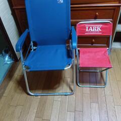 大きめのパイプ 椅子とラークのパイプ椅子 セット