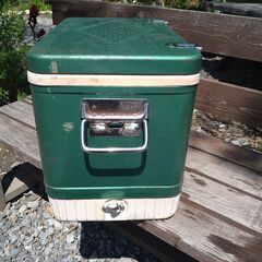 コールマンのクーラーボックス‼欲しい方に売ります☆