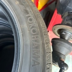 タイヤ　YOKOHAMA BluEarth-RV RV03 22年製　235-50 R18 夏タイヤ