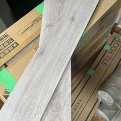 フローリング材　99枚