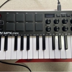 【新古品】AKAI アカイ MPK mini MIDIコントロー...
