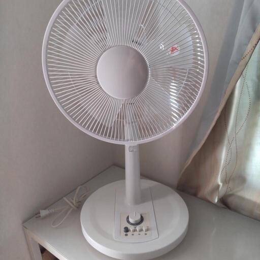 ほぼ新品  家電 季節、空調家電 扇風機