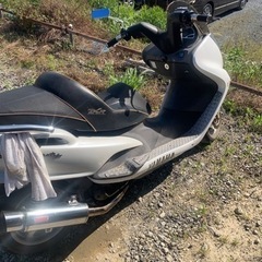 ヤマハ　マジェスティ125Fi
