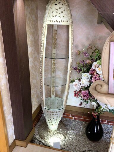 アンティーク調　ディスプレイ棚