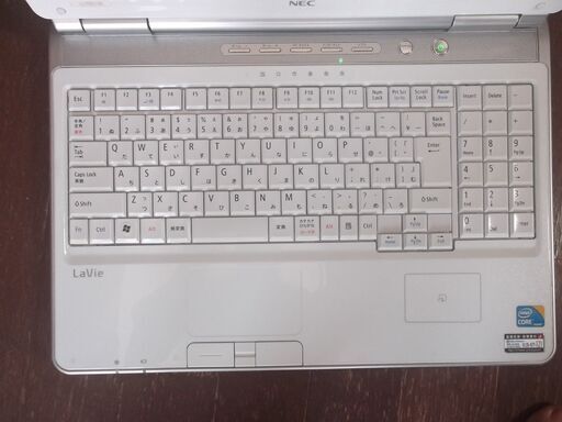 第116号 NEC白ノートパソコン 光沢液晶 Windows11 SSD120GB