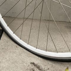 Folkクロスバイク フォーク自転車 赤　定価８万円　引取　カゴ付き　ベル　鍵　スマホスタンド付き　籠あり　レッド　ミニマム