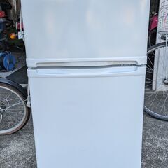 2023年製 MAXZEN 冷蔵庫 小型 2ドア 85L JR0...