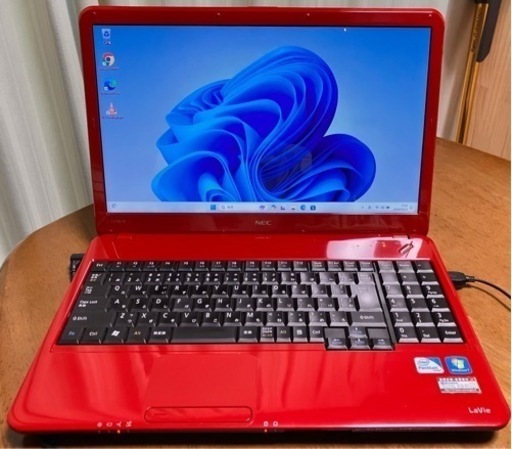 NEC LaVieノートパソコン　Windows11 SSD256