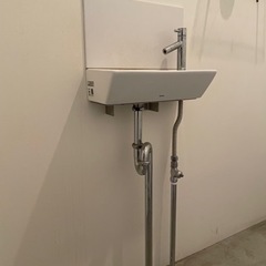 【お値段交渉可】 TOTO 壁掛手洗い器 シンク 手洗い　 