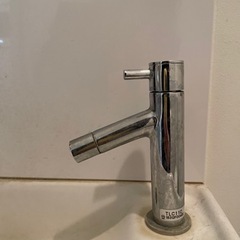 【お値段交渉可】 TOTO 壁掛手洗い器 シンク 手洗い　 -glamlipsラムファーライクブルゾン