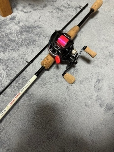 別投稿のバスロッド5本とリール3機まとめて取引限定価格