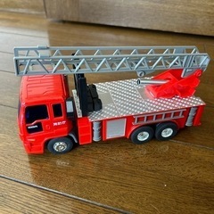 おもちゃ 消防車