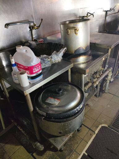飲食業用大型冷蔵庫・厨房施設