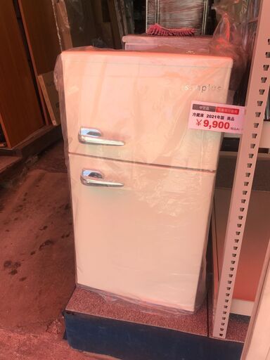 レトロ調冷蔵庫　８５L 　中古　　W453*D563＊H876　２０２１年製