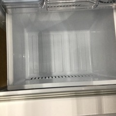 E-20【ご来店頂ける方限定】MITUBISHIの2ドア冷凍冷蔵庫です