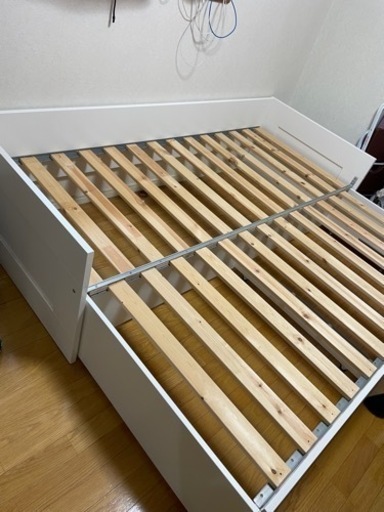 IKEA ベッドフレーム