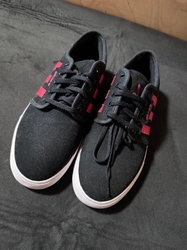 美品 adidas 27cm