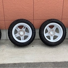 車のパーツ タイヤ、ホイール　マッドタイヤ　14インチ
