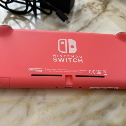 Nintendo Switchライト