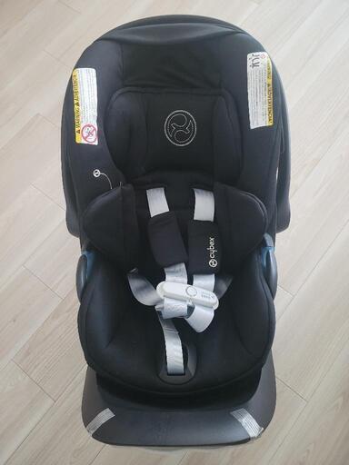Cybex チャイルドシート