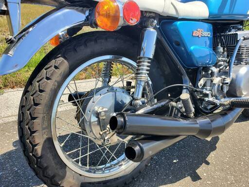 GT380 エンジンフルオーバーホール済み 車検３年付き レストア車両 B2 GT380 エンジンフルオーバーホール済み 車検3年付き レストア車両 B2