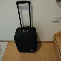 スーツケース　旅行カバン　コロコロ　カギ付