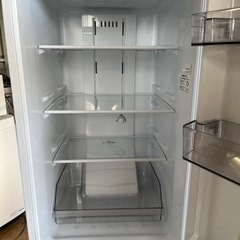 近隣送料無料!! 2023年製!! TOSHIBA 2ドア冷蔵庫 右開き 170L GR-U17BS 家電 キッチン家電 冷蔵庫