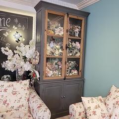 アンティークキャビネット　輸入家具