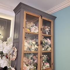 アンティークキャビネット　輸入家具