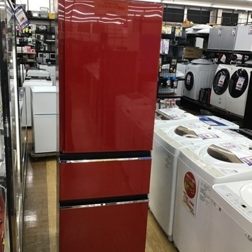 #E-40【ご来店頂ける方限定】MITUBISHIの3ドア冷凍冷蔵庫です