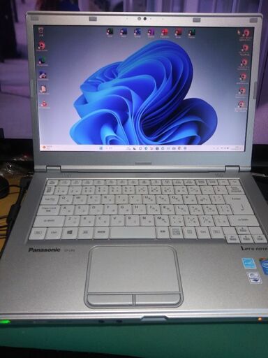 お渡しする方が決まりました。爆速、美品です。Windows11 Office 2021認証済 Let's note CF-LX3 薄型軽量14インチ/モバイルパソコン【第四世代Core i5-4310U 1 快適12GBメモリ 超高速新品SSD256GB USB3.0 Webカメラ 無線 Bluetooth HDMI】