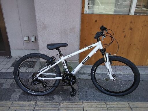 GIOS[ジオス]GENOVA(ジェノア)24吋 ジュニアMTB アルミ/Fサス/21speed/ホワイト