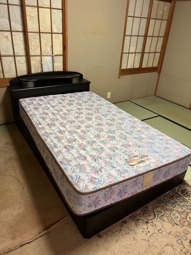 超特価！セミダブル　TOKYOベッド