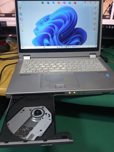 爆速。タッチパネル 純正ペン付き Windows11 Office2021  Let's note CF-MX3) SSD128GB メモリ8GB DVDマルチドライブ Webカメラ Corei5