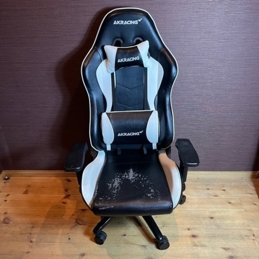 AKRACING エーケーレーシング　ゲーミングチェア